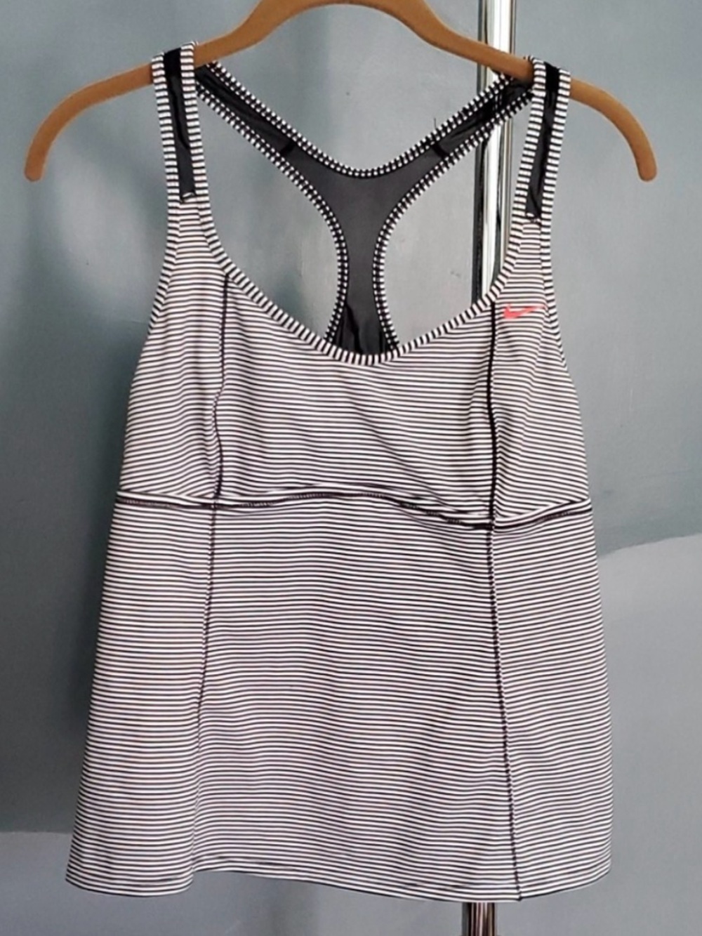 Striped Racerback Tankini Swim Top in White and Black Nike size large
